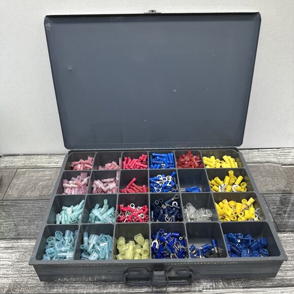 Large assorted terminal set crap style. Quick disconnect. {I} - Picture 1 of 16